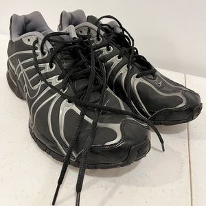 NIKE Black Max Air Mens Size 12